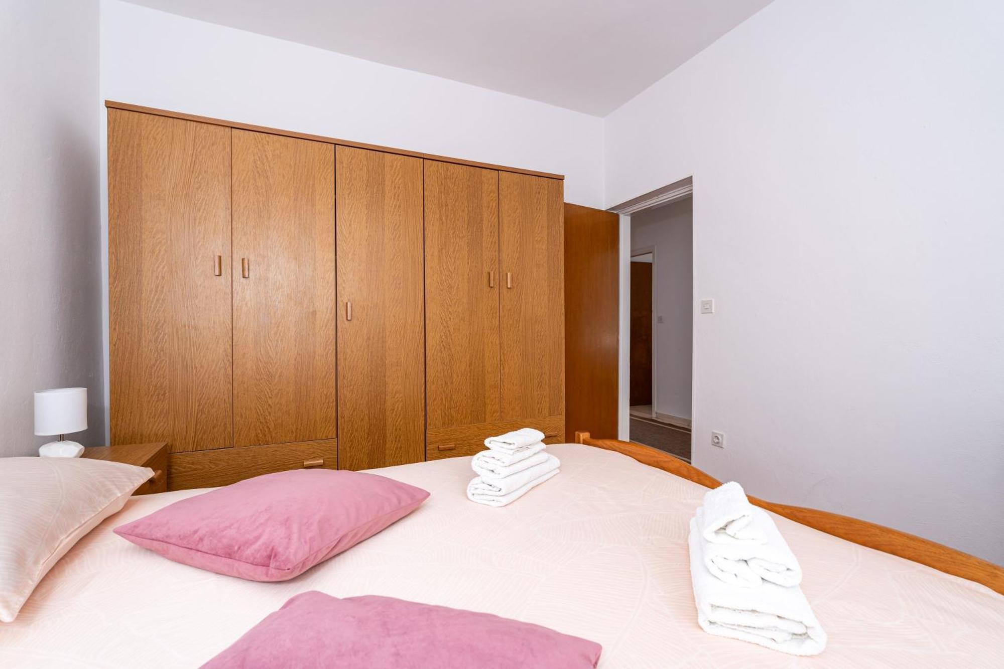 Apartment Srecko ดูบรอฟนิก ภายนอก รูปภาพ