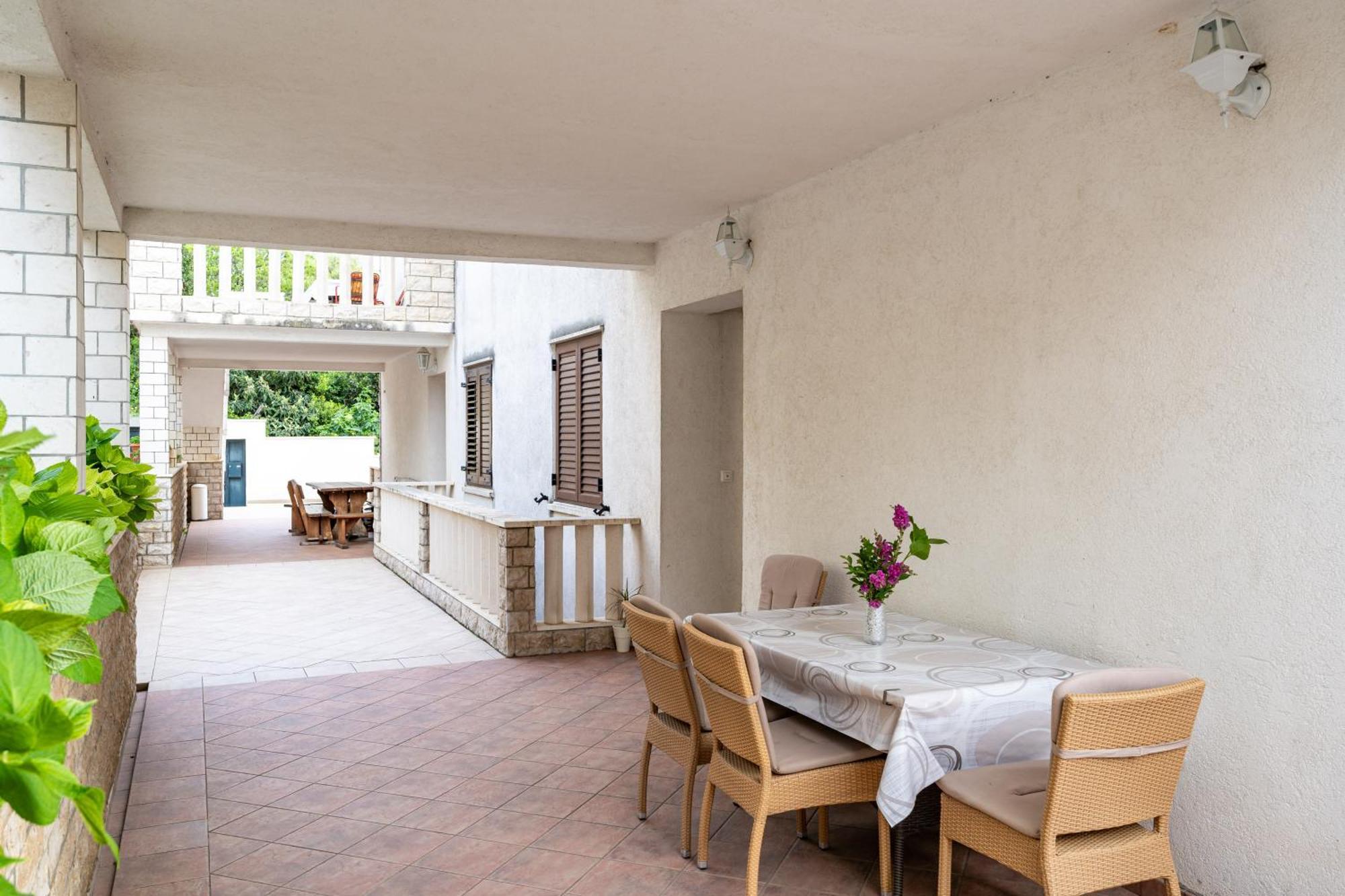 Apartment Srecko ดูบรอฟนิก ภายนอก รูปภาพ