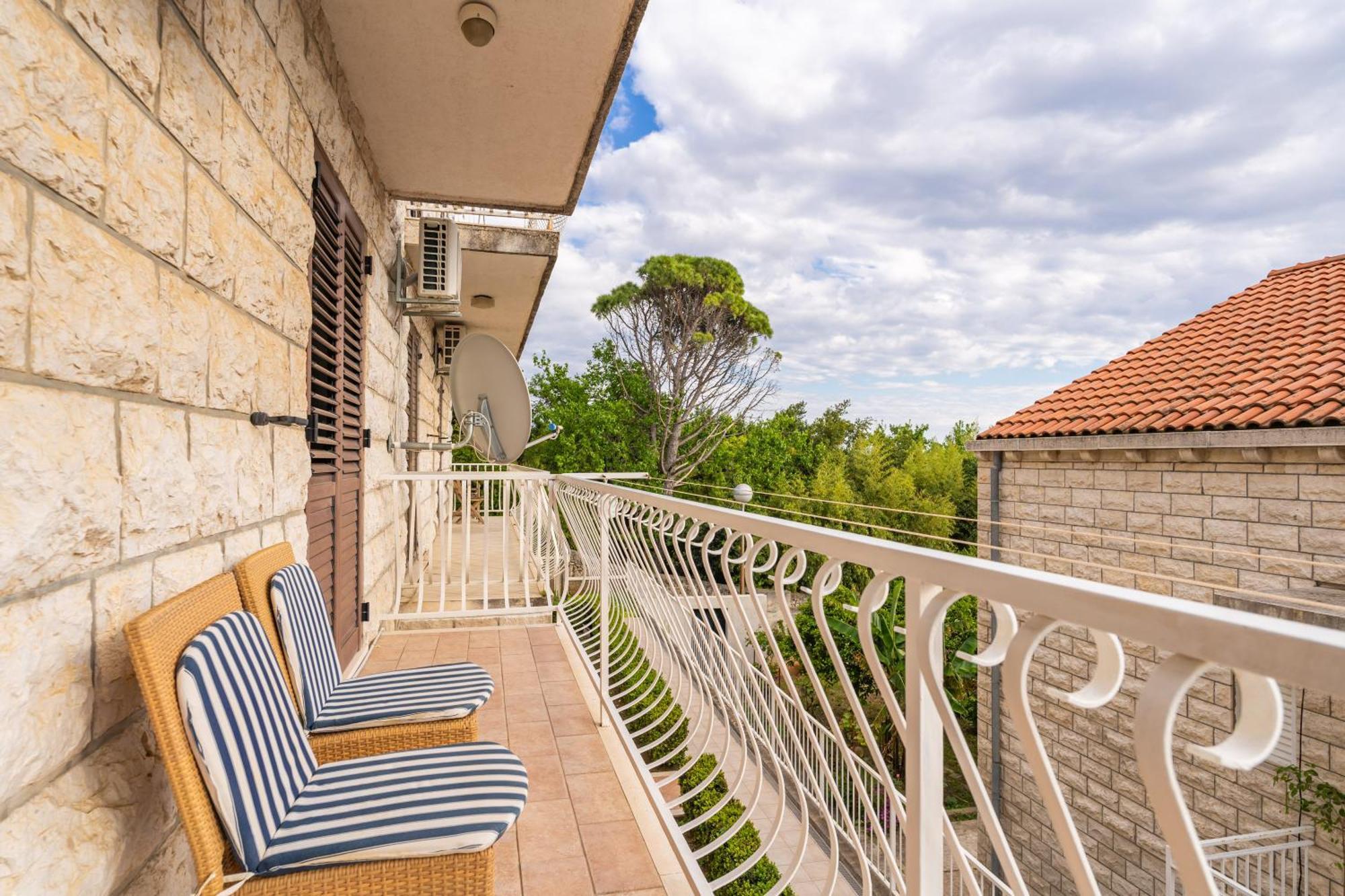 Apartment Srecko ดูบรอฟนิก ภายนอก รูปภาพ